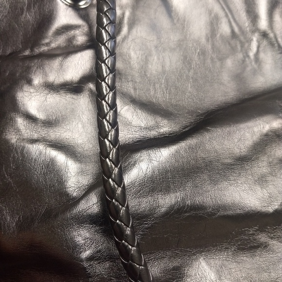 New ELIZABETH GRANT Metallic Tote Bag BP - Picture 5 of 7